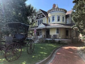 128 W Main St, Sterling, KS 67579