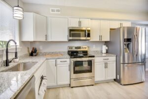 121 Eberly Ter, Hampton, VA 23669