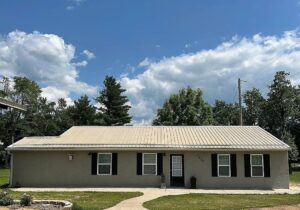 1420 Lake Dr, Ironton, MO 63650