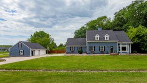 1520 Thornwood Rd, West Des Moines, IA 50265