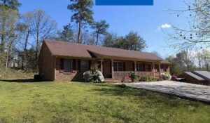 2310-2312 Morningside Dr, Burlington, NC 27217