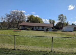 3905 Fairview Dr, Hood River, OR 97031