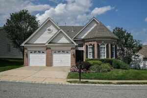 13 Cassin Hill Rd, Garnet Valley, PA 19060