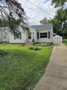 2314 53rd St, Des Moines, IA 50310