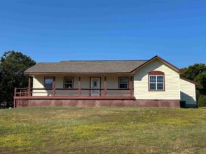 30245 S 210th Rd, Henryetta, OK 74437