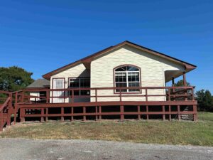30245 S 210th Rd, Henryetta, OK 74437