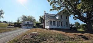 3620 Willow Rd, Shreve, OH 44676