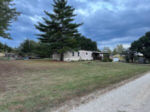 603 N 1500th Rd, Lawrence, KS 66049