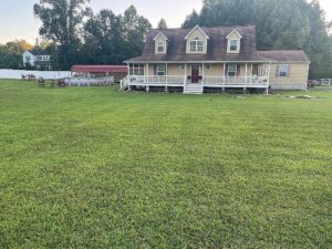 8922 Colonial Trl E, Smithfield, VA 23430