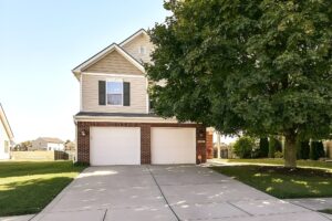 3391 Roundlake Ln, Whitestown, IN 46075