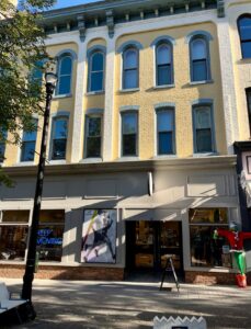 52 Monroe Center St NW APT 2, Grand Rapids, MI 49503