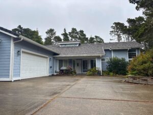 89 Sailors Ravine Ct, Florence, OR 97439