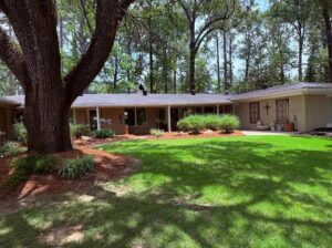 1007 Norris Ln