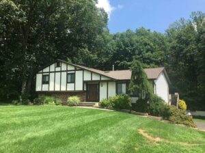 103 Elon Ct, New City, NY 10956