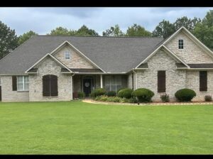 124 Lake Point Dr, Saltillo, MS 38866