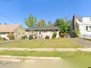 191 E James Pl, Iselin, NJ 08830