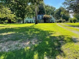 253 W Sweetwater Rd, Byhalia, MS 38611