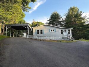 345 Meshoppen Creek Rd, Meshoppen, PA 18630