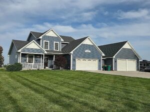 3471 Fraser Rd