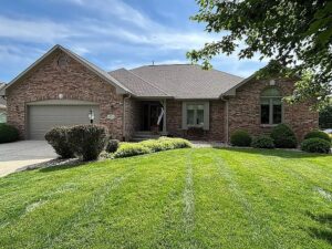 364 Linden Ridge Trl, Greenwood, IN 46142