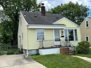 370 Bird Ave, Birmingham, MI 48009