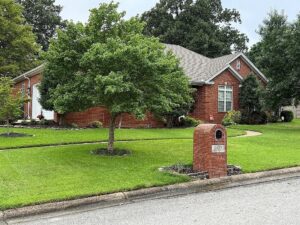 3917 Towering Oaks Dr, Jonesboro, AR 72404