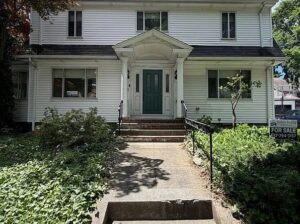 4 Van Ness Rd, Belmont, MA 02478