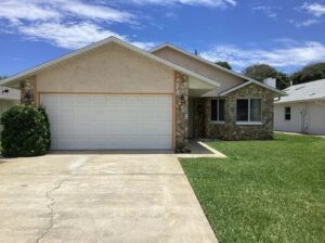 833 E 22nd Ave, New Smyrna Beach, FL 32169