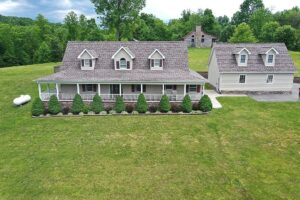 85 Kitchen Ln, Fayetteville, WV 25840