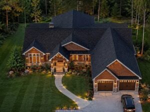 923 Aronimink Dr, Harbor Springs, MI 49740
