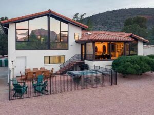 925 E Saddlehorn Rd, Sedona, AZ 86351