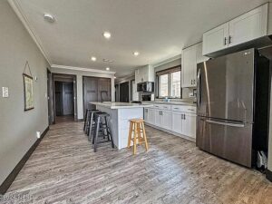 1036 S Lake Dr, Watertown, SD 57201