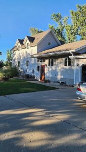 311 W Spruce St, Beresford, SD 57004