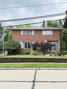 3852 Argonne Ave, Mogadore, OH 44260