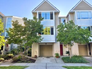 6719 35th Pl S, Seattle, WA 98118