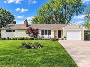 5712 N Adrian Ave, Kansas City, MO 64151